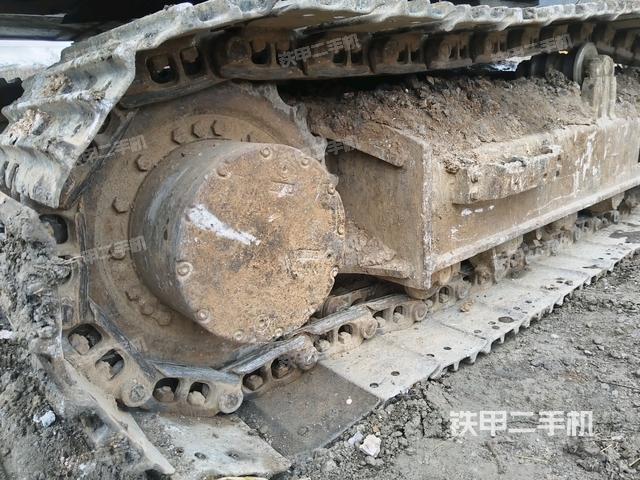 右驅(qū)動輪(行走機(jī)構(gòu)) 右驅(qū)動輪(行走機(jī)構(gòu))