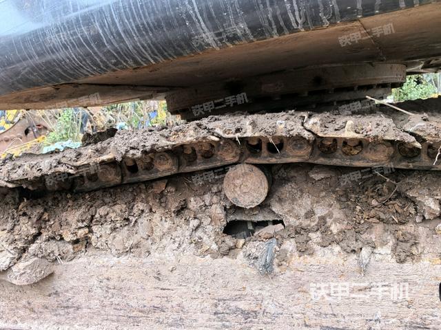 左驅(qū)動(dòng)輪（行走機(jī)構(gòu)）