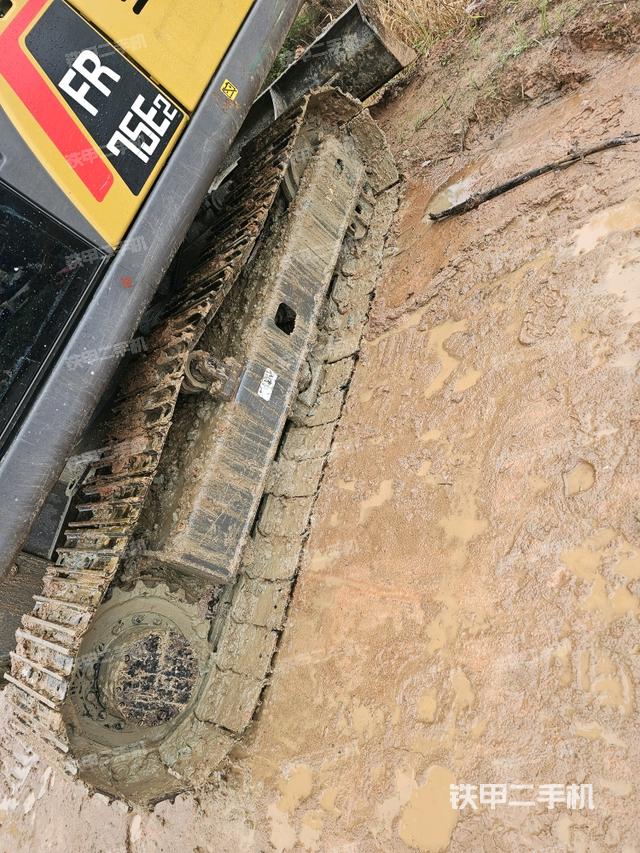 右側履帶整體?（行走機構）