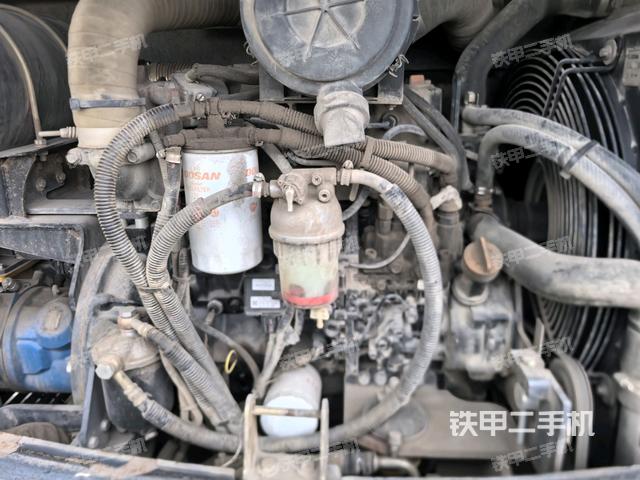 發(fā)動機(jī)室（上車部件）