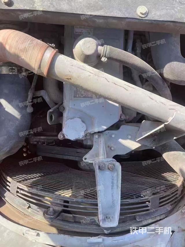 發(fā)動機(jī)整體俯視(整機(jī)外觀) 發(fā)動機(jī)整體俯視(整機(jī)外觀)