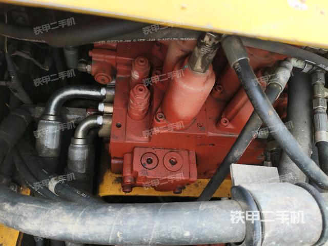 分配閥（上車部件）