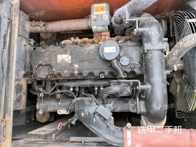 气门室盖螺丝特写（上车部件）