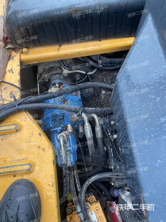 液壓泵室（大件艙室）