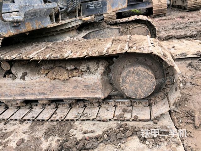 右側(cè)行走馬達(dá)蓋板（行走機(jī)構(gòu)）