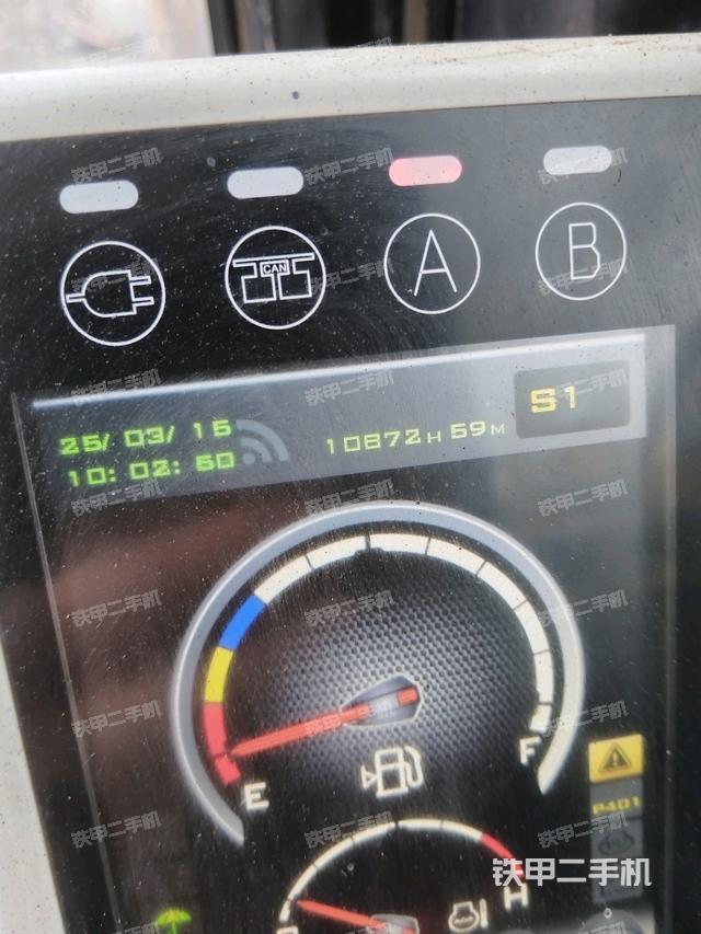 小時表(駕駛室部分) 小時表(駕駛室部分)