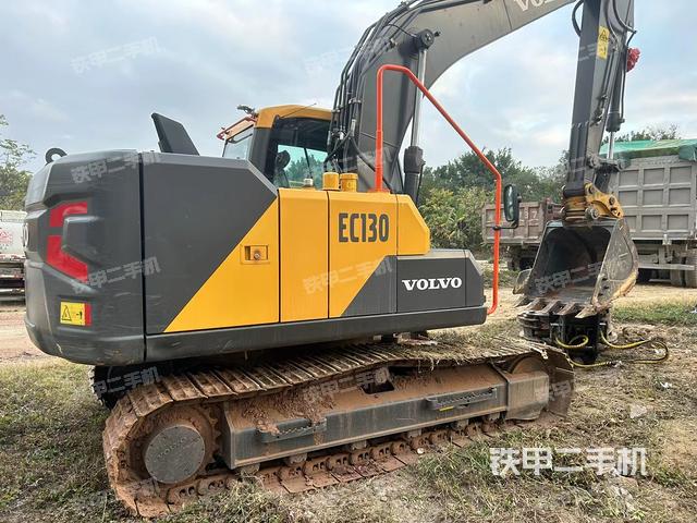 整机右后45°（整机外观）