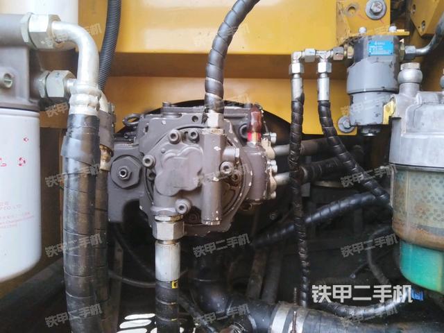 液壓泵室(大件艙室) 液壓泵室(大件艙室)