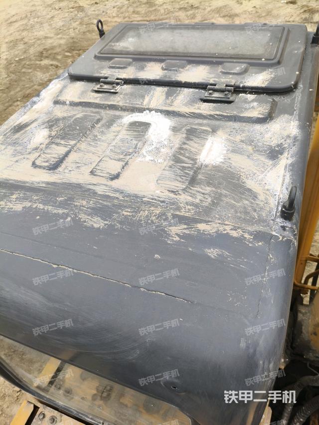 駕駛室頂部俯視（上車部件）