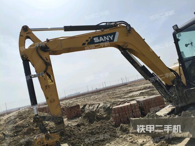 右前45(整機外觀) 右前45(整機外觀)