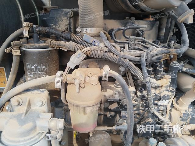 发动机整体俯视（整机外观）