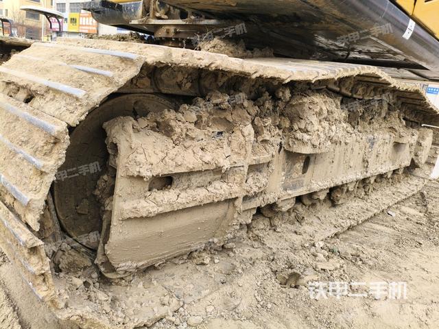 右側(cè)履帶整體（行走機(jī)構(gòu)）