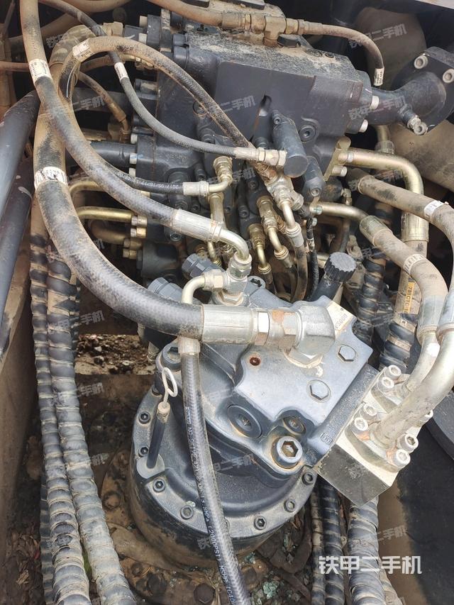 駕駛室頂部俯視(上車部件) 駕駛室頂部俯視(上車部件)