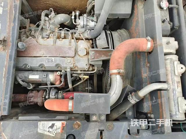 發(fā)動(dòng)機(jī)整體俯視（整機(jī)外觀）