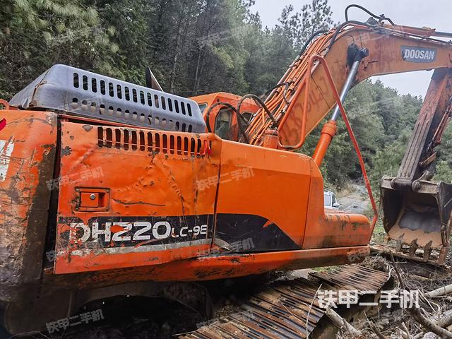 整机右后45°（整机外观）