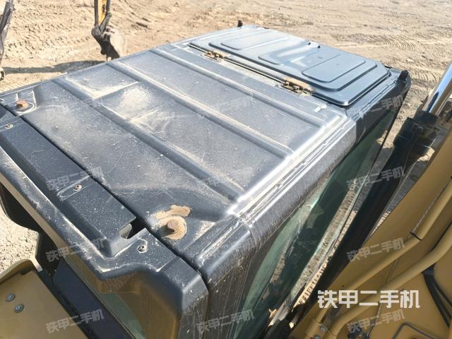 駕駛室頂部俯視(上車部件) 駕駛室頂部俯視(上車部件)