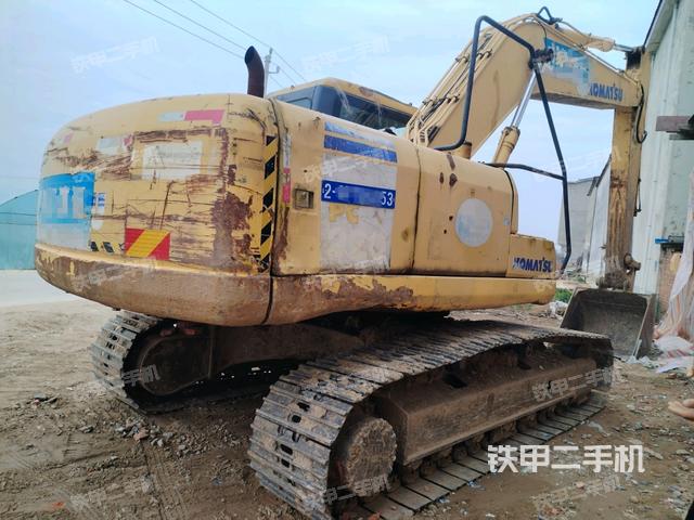 小松PC200-7挖掘机的设备实拍-第3张实拍照片