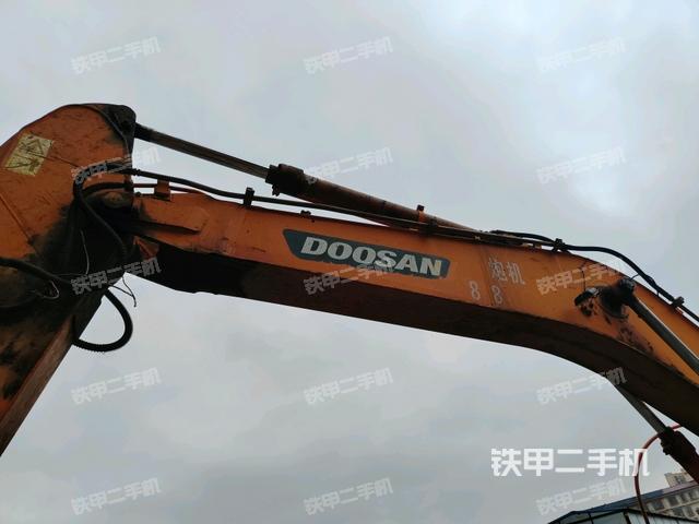 大臂整體?右側(cè)（工作和回轉(zhuǎn)裝置）