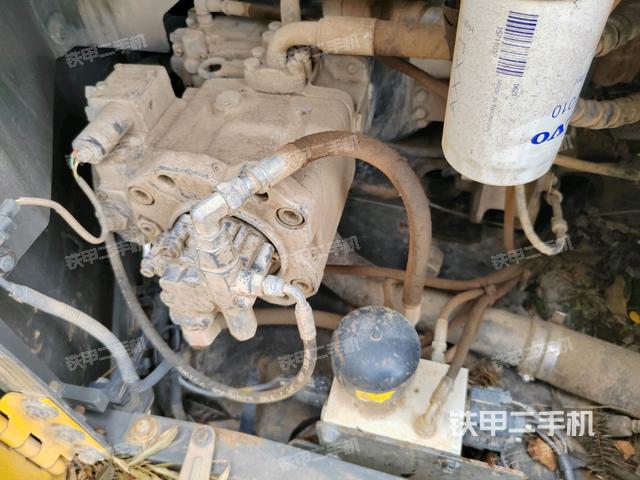 散熱器正面(大件艙室) 散熱器正面(大件艙室)