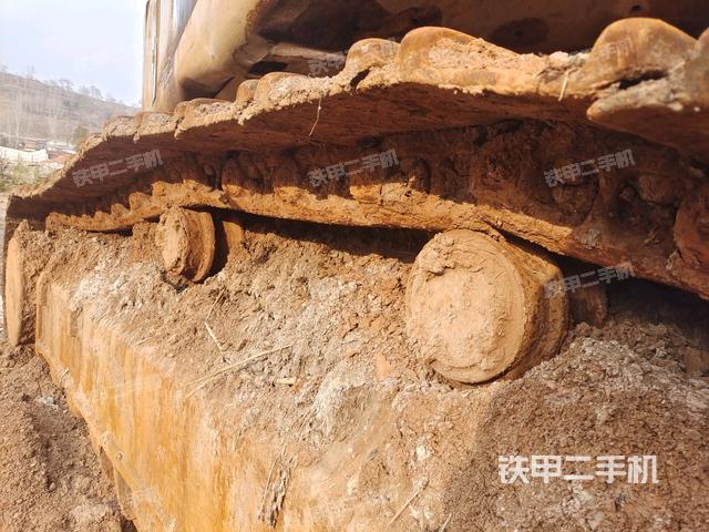 右導(dǎo)向輪（行走機(jī)構(gòu)）