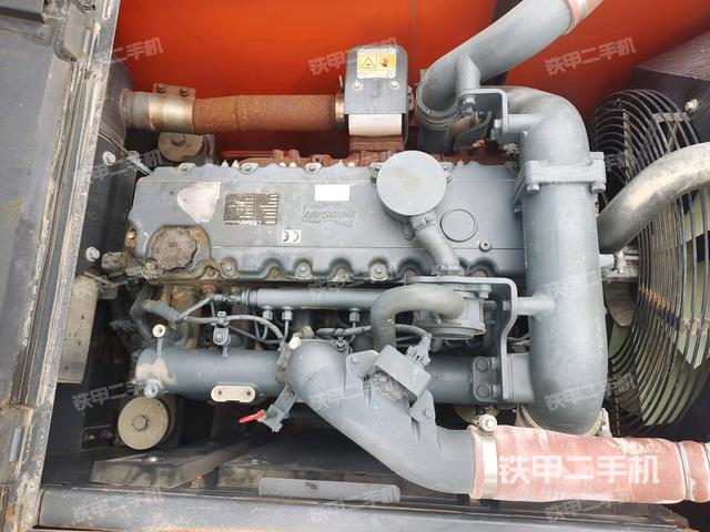 水箱+風(fēng)扇特寫(上車部件) 水箱+風(fēng)扇特寫(上車部件)