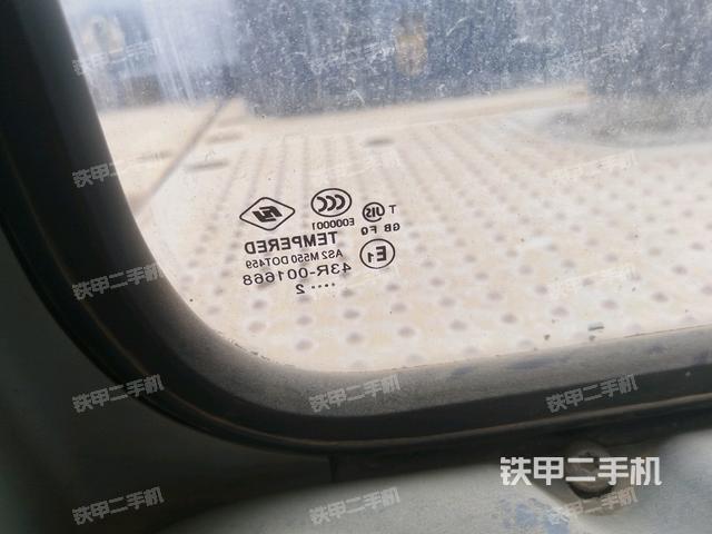 后窗玻璃角標(biāo)（駕駛室部分）