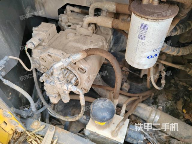 液壓泵室(大件艙室) 液壓泵室(大件艙室)