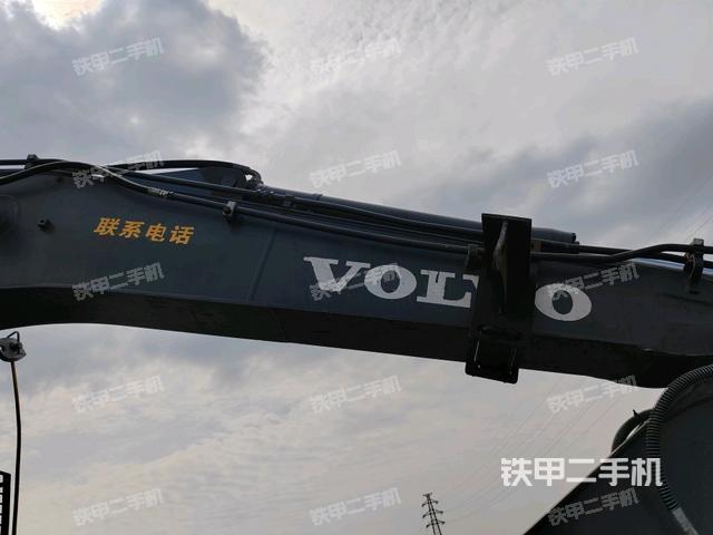 大臂整體?右側(cè)(工作和回轉(zhuǎn)裝置) 大臂整體?右側(cè)(工作和回轉(zhuǎn)裝置)