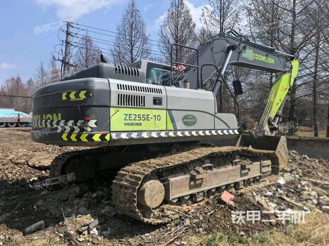 右后45(整機(jī)外觀) 右后45(整機(jī)外觀)