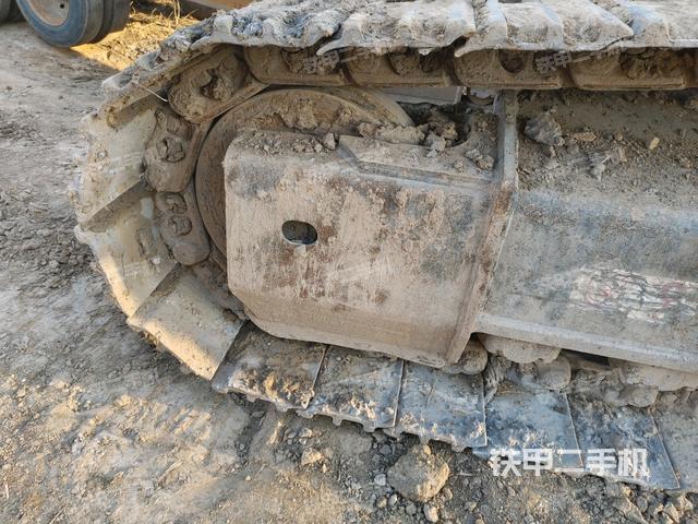 左導(dǎo)向輪（行走機(jī)構(gòu)）