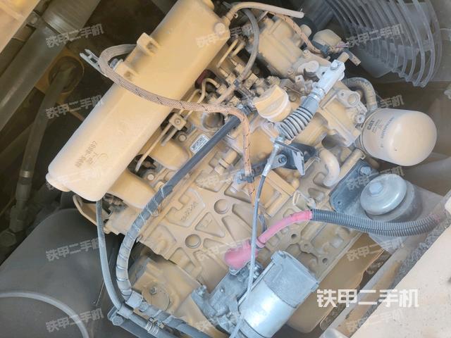 發(fā)動(dòng)機(jī)室(上車(chē)部件) 發(fā)動(dòng)機(jī)室(上車(chē)部件)