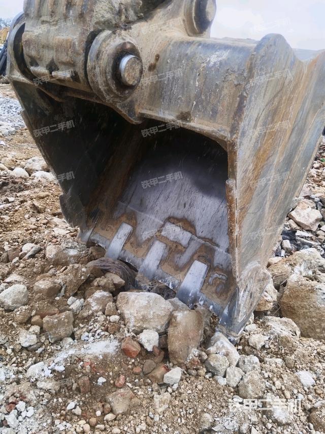 鏟斗45度（工作和回轉(zhuǎn)裝置）