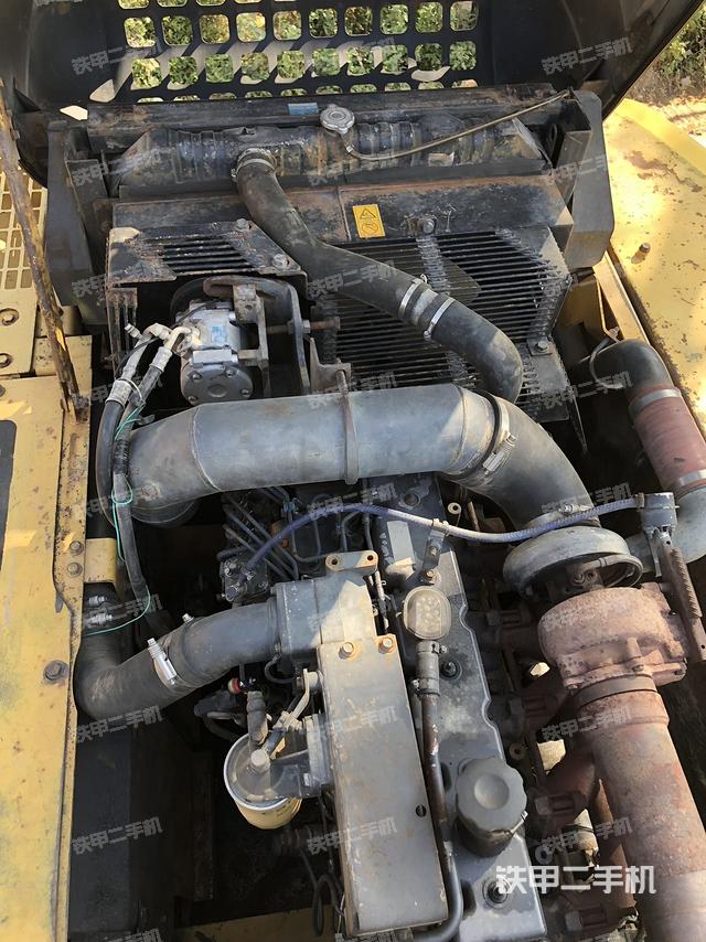 發(fā)動(dòng)機(jī)整體俯視（整機(jī)外觀）