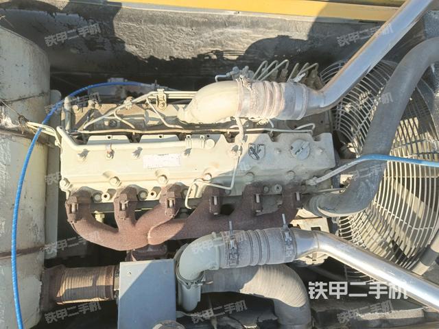 發(fā)動(dòng)機(jī)室（上車部件）