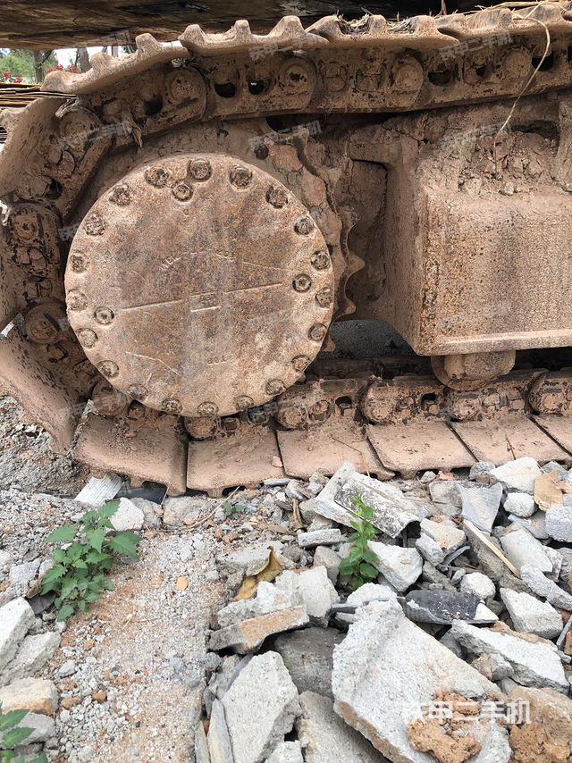 單側(cè)履帶整體（整機(jī)外觀）