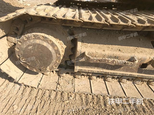 左側行走馬達蓋板(行走機構) 左側行走馬達蓋板(行走機構)