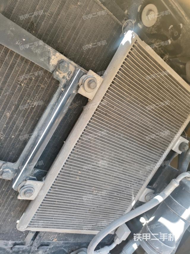 散熱器室(大件艙室) 散熱器室(大件艙室)