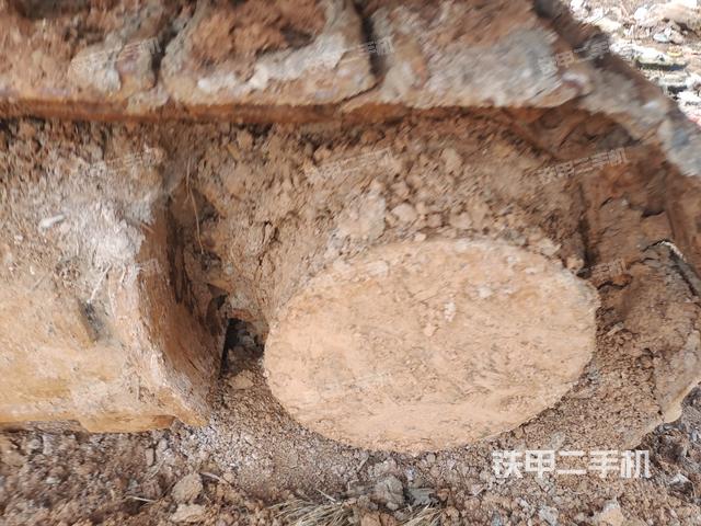 右側(cè)行走馬達(dá)蓋板（行走機(jī)構(gòu)）