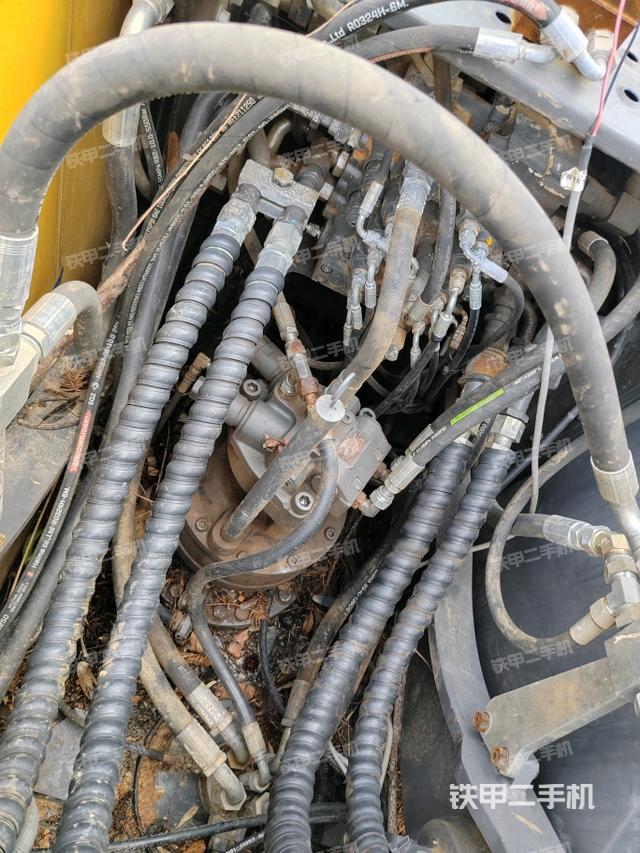 發(fā)動(dòng)機(jī)室(上車部件) 發(fā)動(dòng)機(jī)室(上車部件)