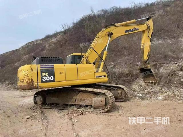 整機右后45°(整機外觀) 整機右后45°(整機外觀)