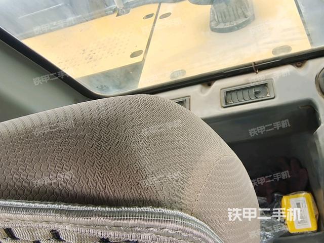 驾驶室正侧（驾驶室部分）