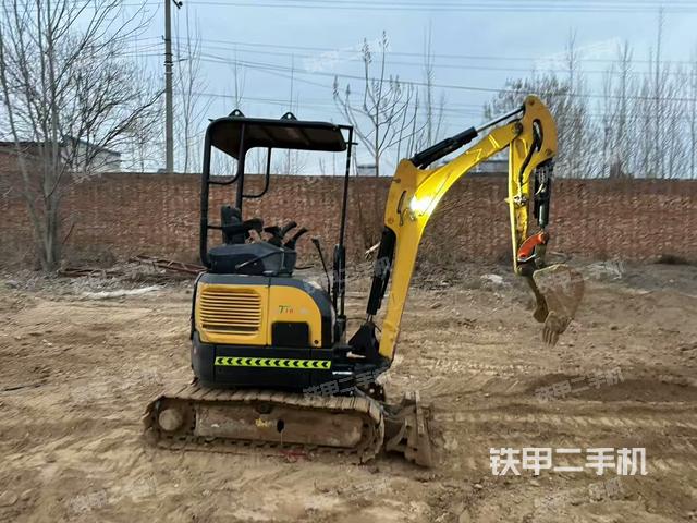 整機右后45°（整機外觀）