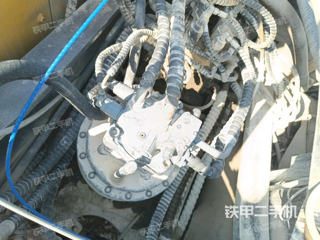 回轉(zhuǎn)馬達(dá)（上車部件）