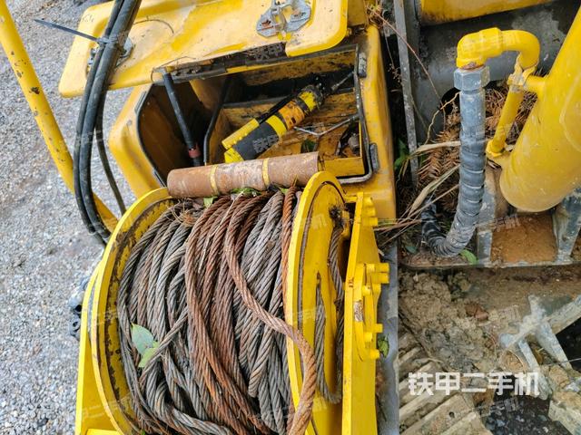 小臂整體右前（工作和回轉(zhuǎn)裝置）