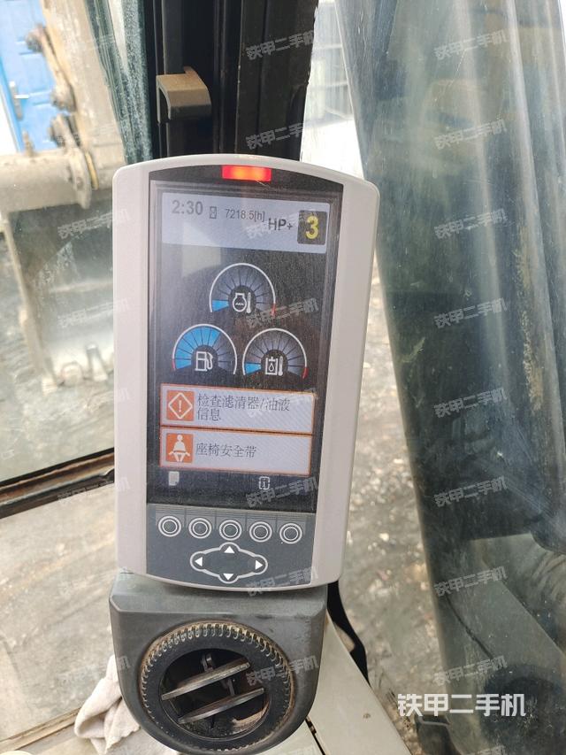 驾驶室左前45度（驾驶室部分）