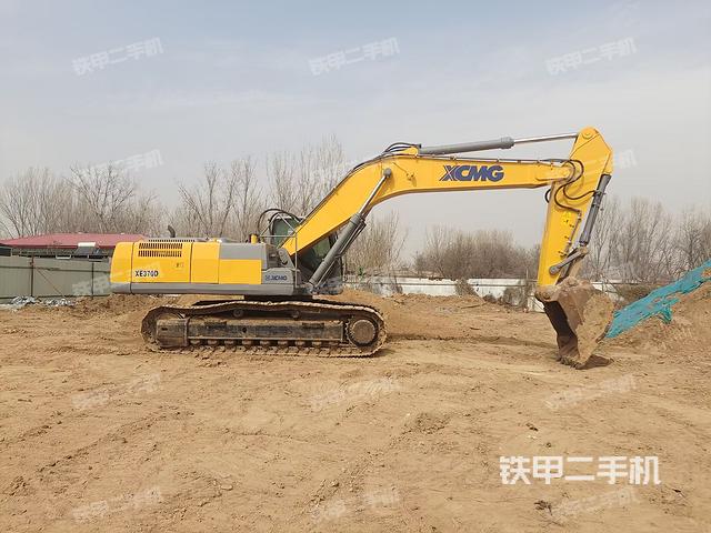 整機(jī)右后45°(整機(jī)外觀) 整機(jī)右后45°(整機(jī)外觀)