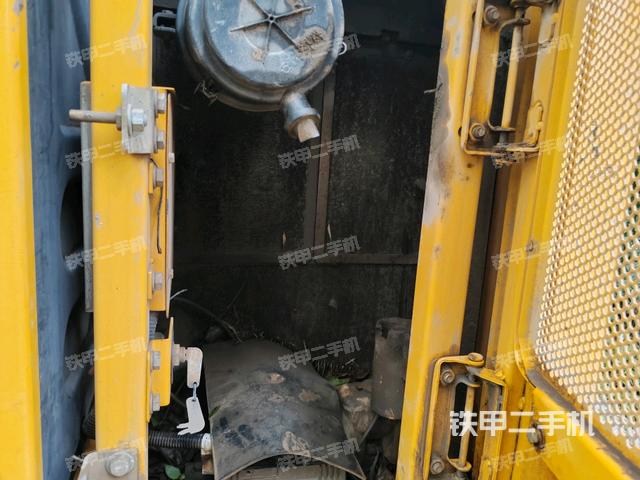 散熱器室(大件艙室) 散熱器室(大件艙室)