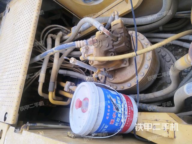 回轉(zhuǎn)馬達(dá)（上車(chē)部件）