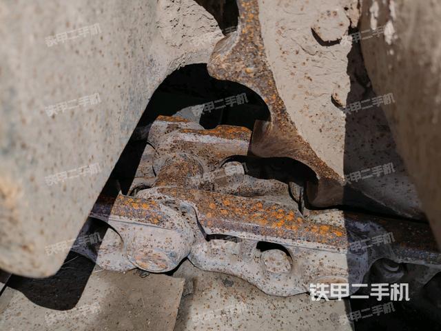 左導向輪（行走機構(gòu)）