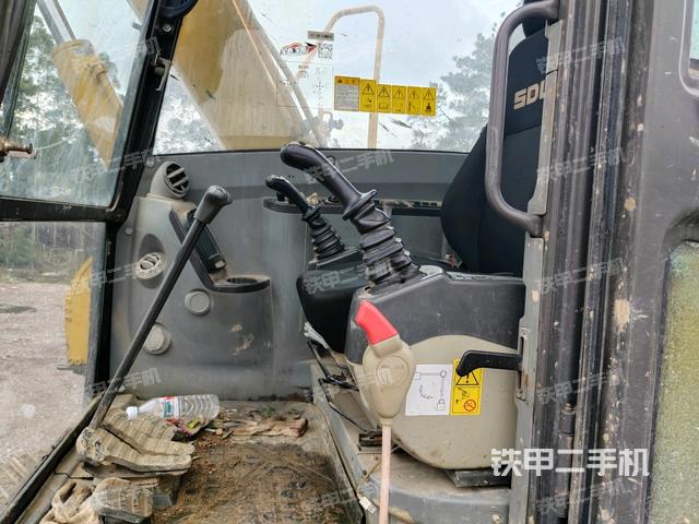 頂棚整體（駕駛室部分）